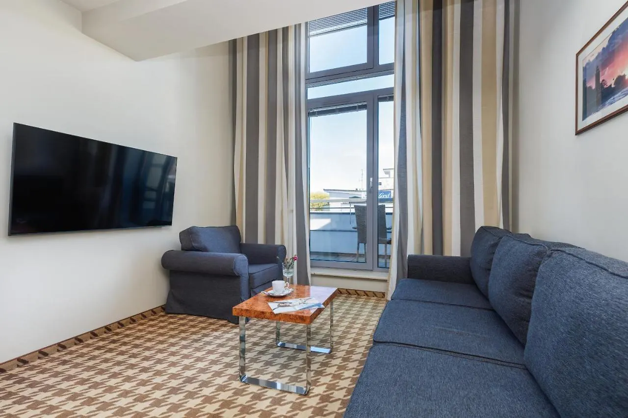Apartament Mezzanine In 5 Star Hotel With Swimming Pool Kolobrzeg By Noclegi Renters 0*,  Polen